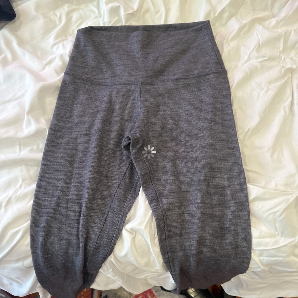 25 in lulu leggings gray